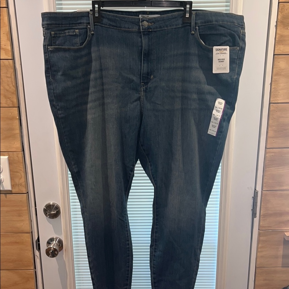 Signature Women’s Mid-Rise Skinny Fit Jeans - Dark Blue